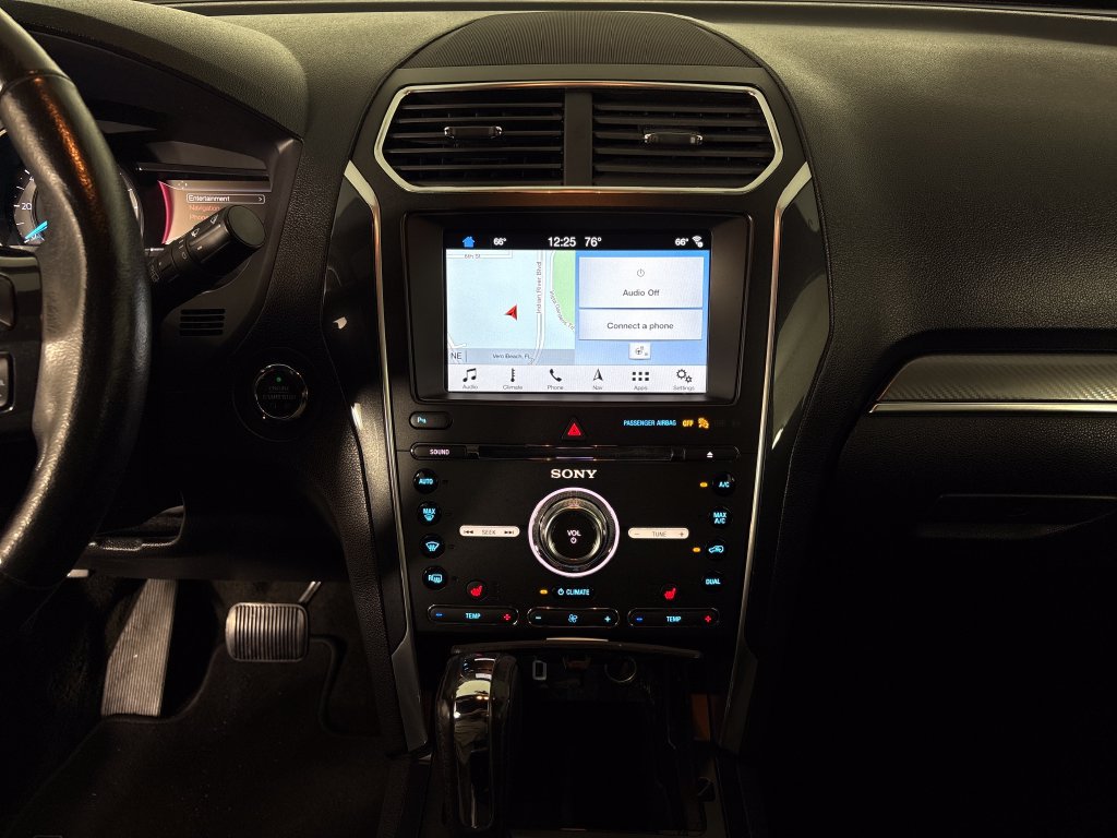 Used 2017 Ford Explorer Sport AWD/4WD image 30