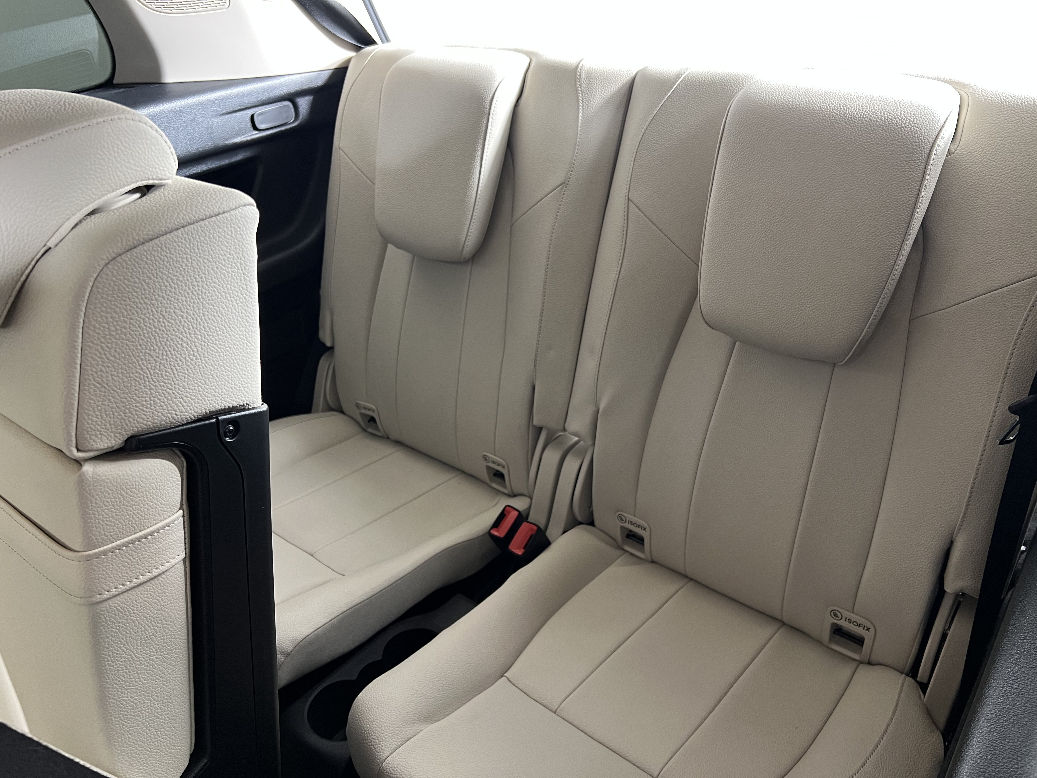 Certified 2023 Mercedes-Benz GLB 250 4MATIC image 23