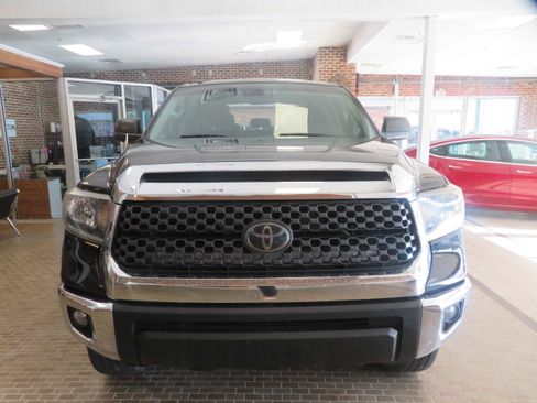 Used 2019 Toyota Tundra SR5 AWD/4WD image 64