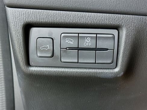 Used 2025 MAZDA CX-5 AWD 2.5 S w/ Preferred Package image 17