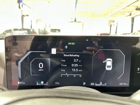 Used 2025 Kia K4 EX image 10