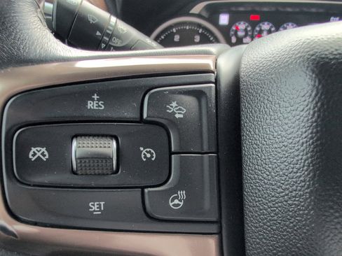 Used 2022 Chevrolet Silverado 2500 High Country w/ Z71 Off-Road Package image 25