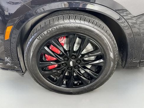Used 2023 Cadillac XT6 Sport AWD/4WD image 4