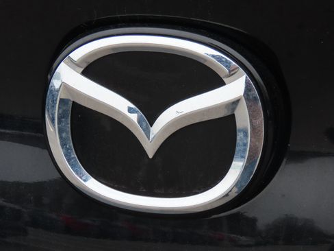 Used 2024 MAZDA MAZDA3 s image 16