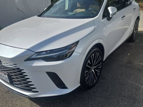 Used 2023 Lexus RX 350 Premium Plus w/ Cold Area Package FWD image 1
