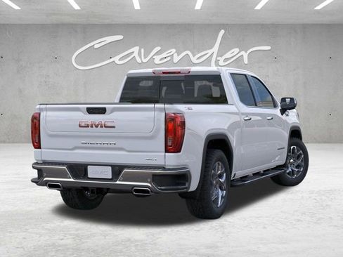 New 2026 GMC Sierra 1500 SLT image 4