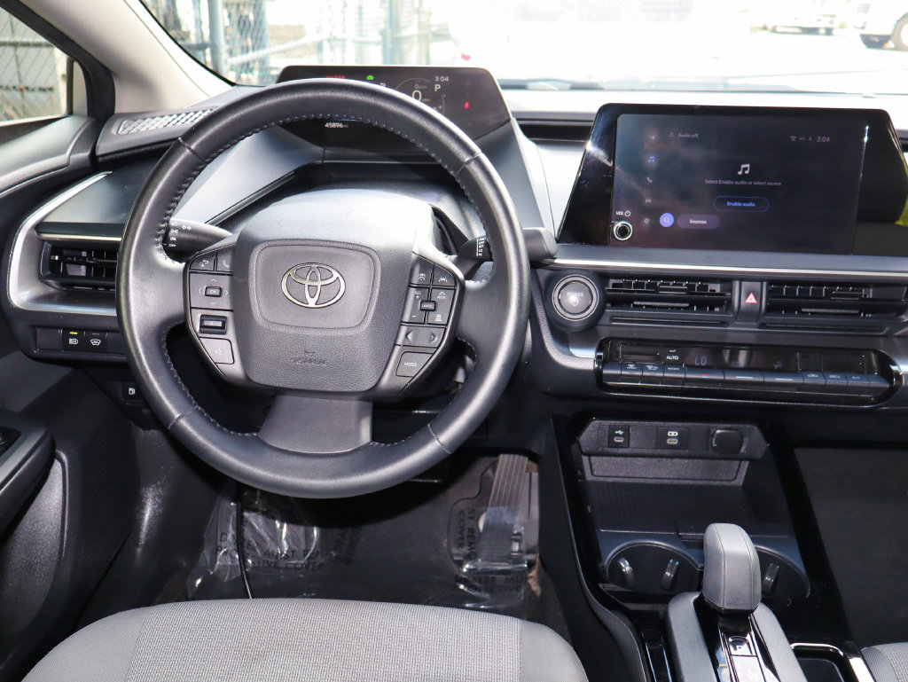 Used 2024 Toyota Prius LE AWD/4WD image 25
