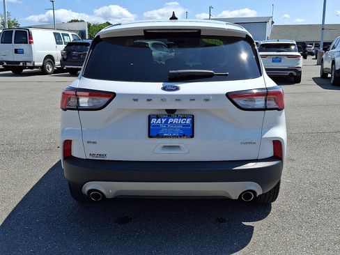 Certified 2022 Ford Escape SE w/ Convenience Package AWD/4WD image 5