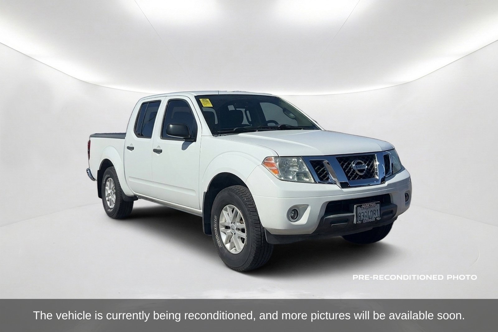 Used 2016 Nissan Frontier SV RWD image 3