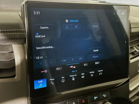 Used 2024 Ford Expedition Max XLT image 19