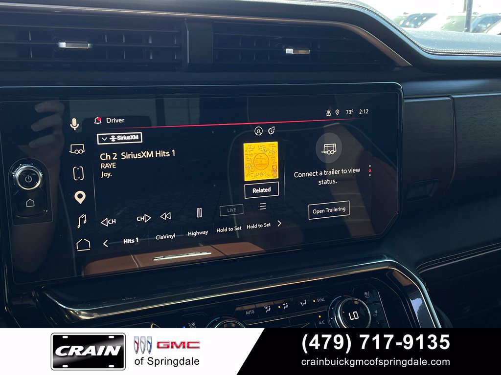 Used 2026 GMC Sierra 2500 Denali Ultimate w/ LPO, Black Badging Package AWD/4WD image 15