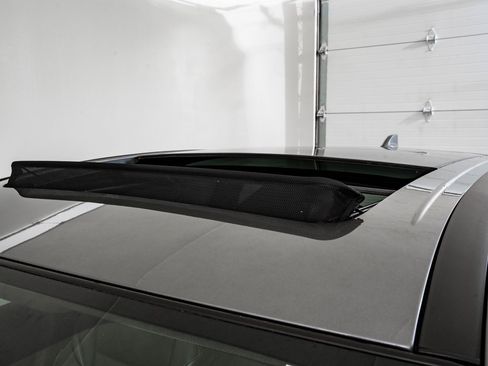 Used 2023 Nissan Murano SL w/ SL Moonroof Package image 14