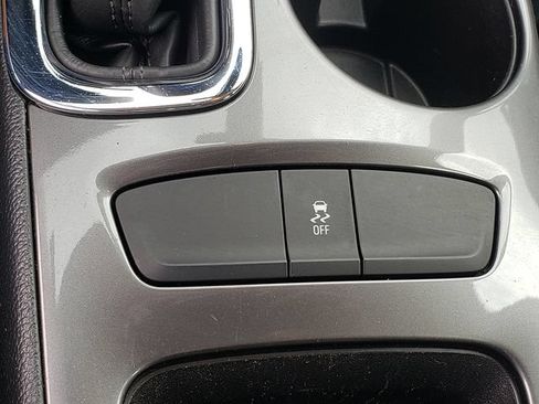 Used 2017 Chevrolet Cruze LT FWD image 20