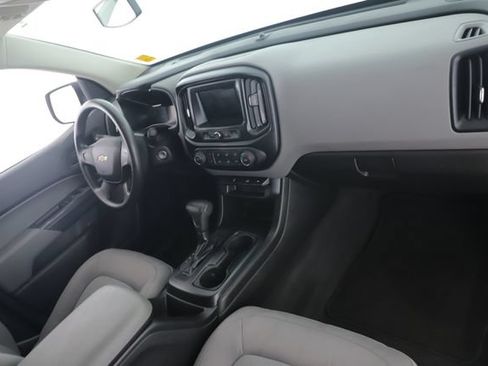 Used 2019 Chevrolet Colorado W/T AWD/4WD image 26