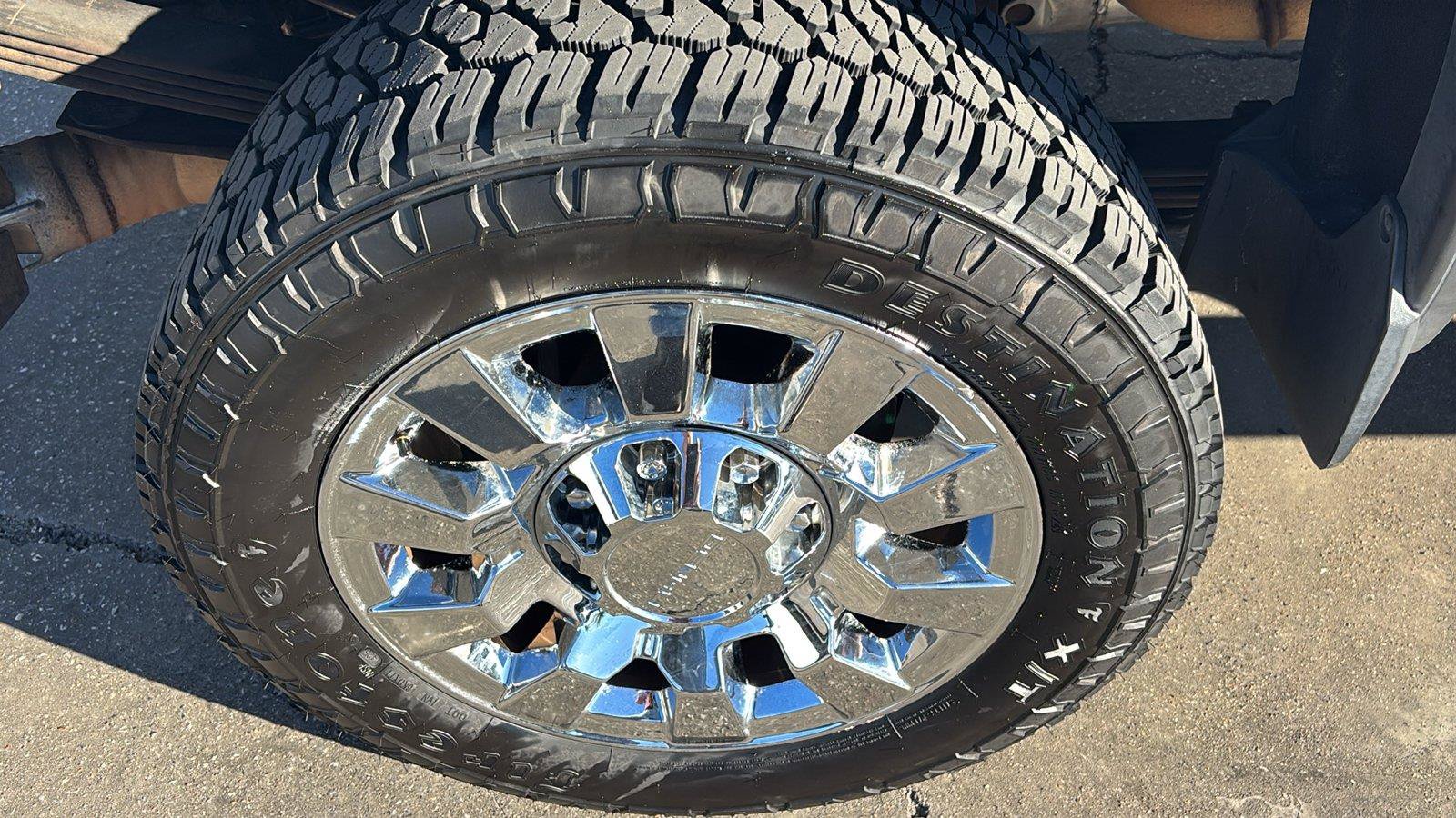 Used 2016 GMC Sierra 2500 Denali w/ Duramax Plus Package AWD/4WD image 11