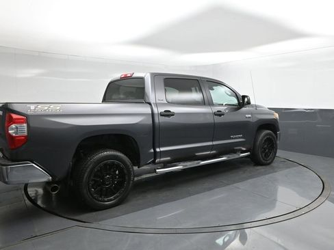 Used 2018 Toyota Tundra SR5 image 11
