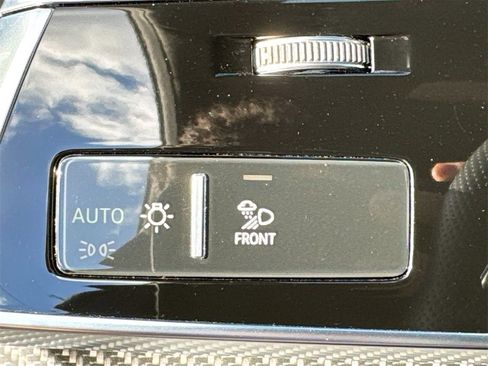 Used 2022 Audi RS Q8 image 11