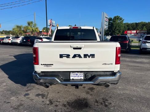 Used 2025 RAM 1500 Laramie AWD/4WD image 34