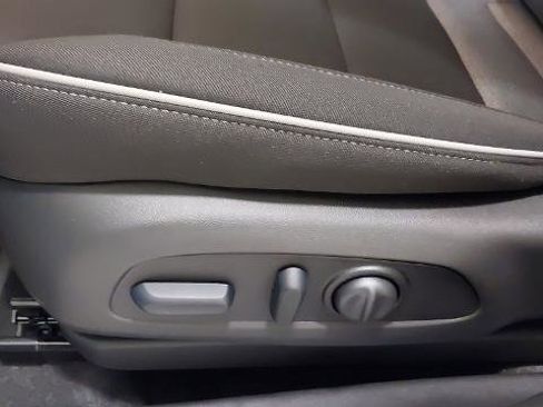 New 2026 Chevrolet TrailBlazer LT w/ Convenience Package image 22