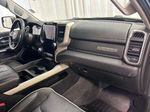 Used 2022 RAM 1500 Laramie AWD/4WD image 23