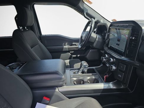 Used 2021 Ford F150 XLT w/ Equipment Group 302A High image 25