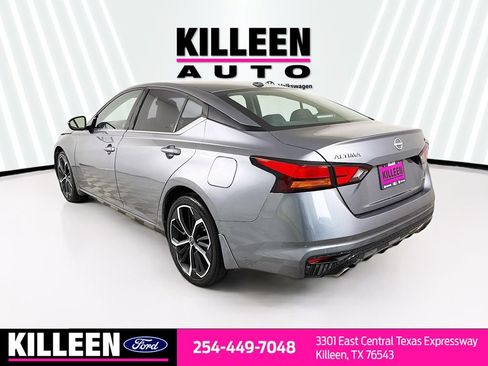 Used 2024 Nissan Altima 2.5 SR w/ SR Premium Package AWD/4WD image 7