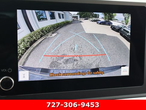 Used 2026 Toyota Tacoma SR5 AWD/4WD image 4