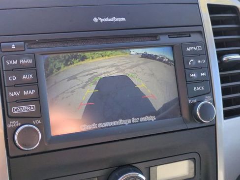 Used 2019 Nissan Frontier SL RWD image 22