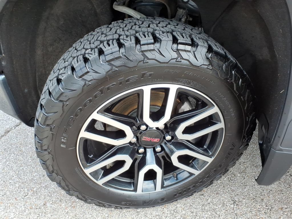 Used 2020 GMC Sierra 1500 AT4 w/ AT4 Premium Package AWD/4WD image 22