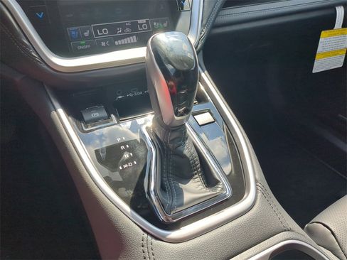 Certified 2025 Subaru Outback Touring XT image 28