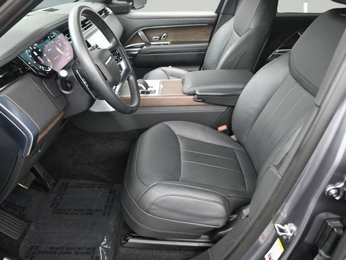 Used 2024 Land Rover Range Rover Long Wheelbase SE AWD/4WD image 5