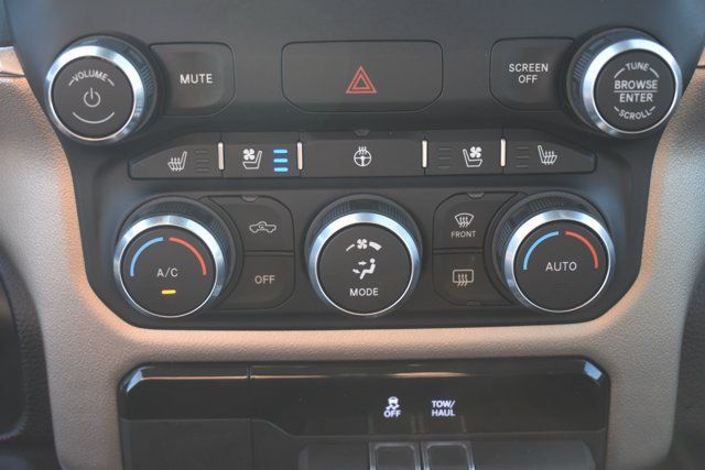 Used 2022 RAM 1500 Laramie AWD/4WD image 26