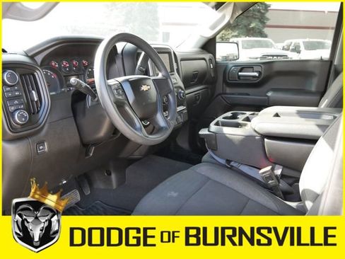 Used 2025 Chevrolet Silverado 1500 Custom image 14