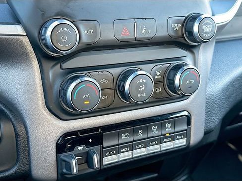 Used 2024 RAM 3500 SLT w/ Quick Order Package 27G SLT image 14