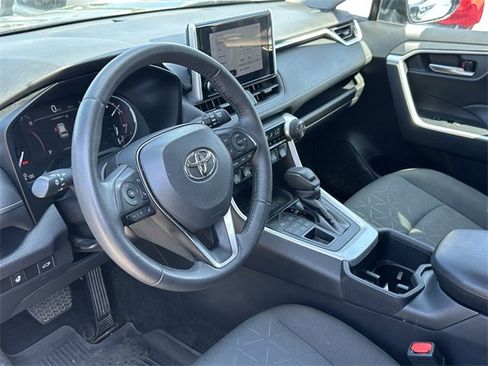 Used 2024 Toyota RAV4 XLE image 12