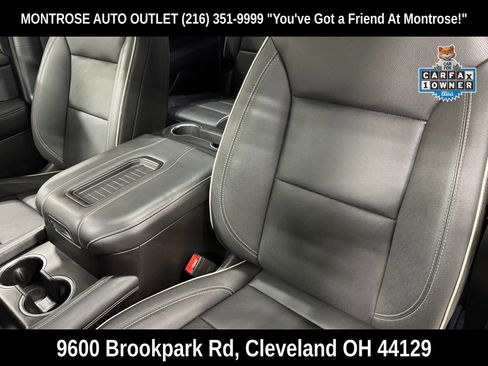 Used 2023 GMC Yukon XL SLT w/ SLT Premium Package image 28