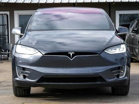 Used 2018 Tesla Model X 100D image 8