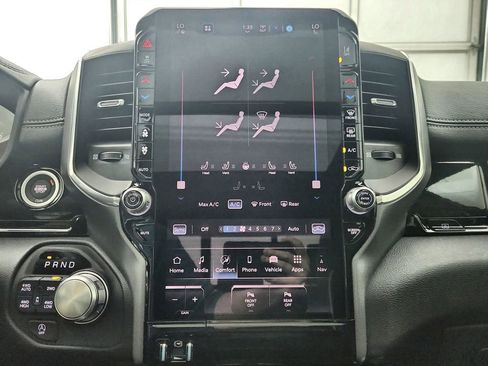 New 2026 RAM 1500 Laramie AWD/4WD image 26