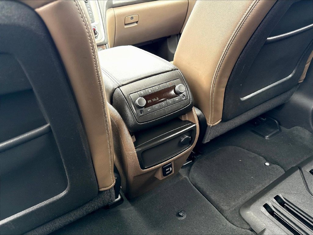 Used 2017 GMC Acadia Limited SLT AWD/4WD image 13