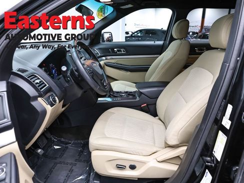 Used 2016 Ford Explorer FWD image 14