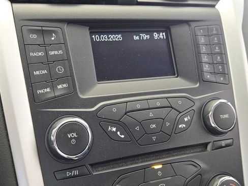 Used 2013 Ford Fusion SE image 19