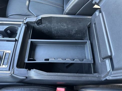 Used 2022 Ford Expedition Max Platinum image 35