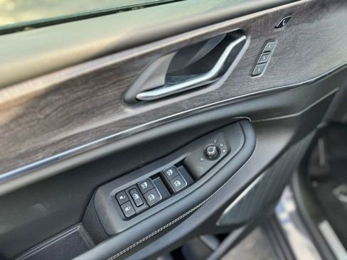 New 2025 Jeep Grand Cherokee Overland w/ Luxury Tech Group IV image 15