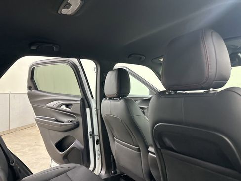 Used 2023 Chevrolet TrailBlazer RS image 21