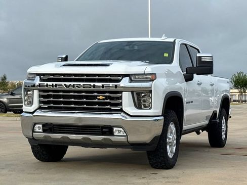 Used 2023 Chevrolet Silverado 2500 LTZ AWD/4WD image 3