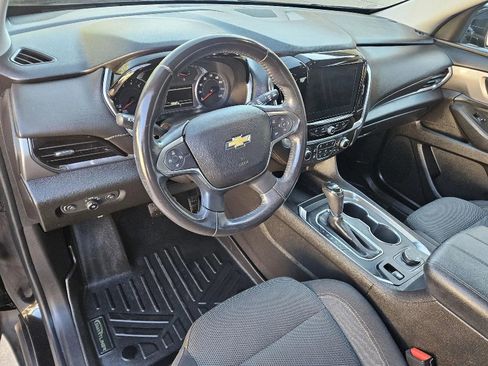 Used 2018 Chevrolet Traverse LT AWD/4WD image 10