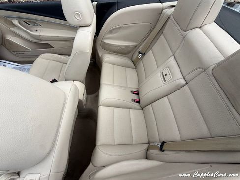 Used 2008 Volkswagen Eos 2.0T FWD image 21