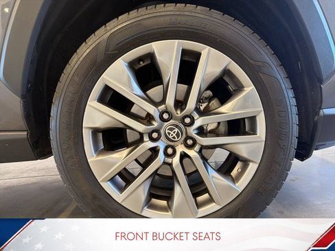 Used 2023 Toyota RAV4 XLE Premium FWD image 13