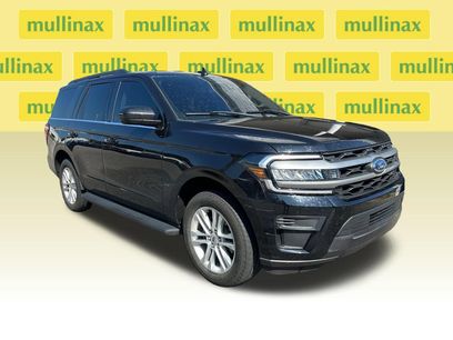 Used 2024 Ford Expedition XLT