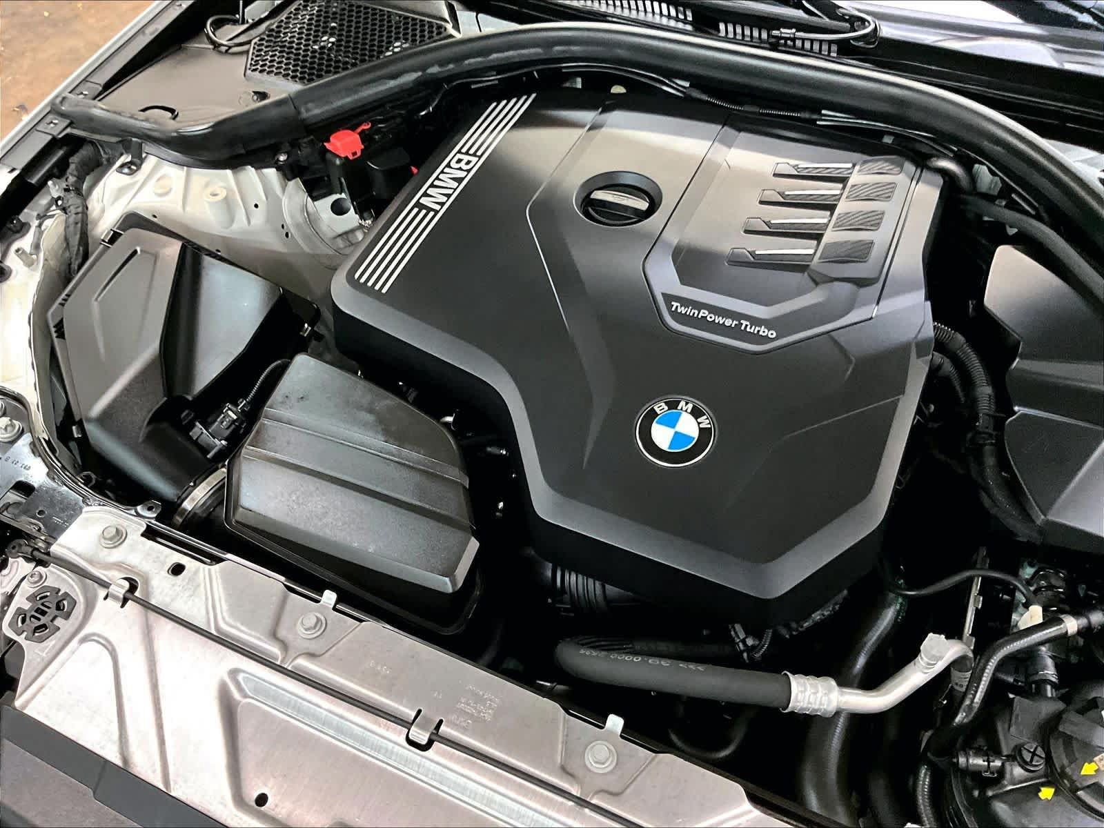Used 2023 BMW 330i Sedan w/ M Sport Package RWD image 34